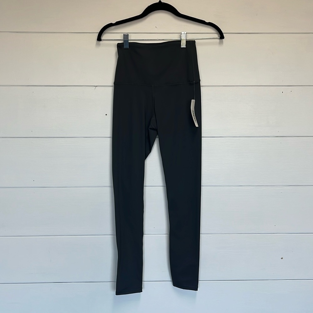 Lily & Lottie Langford Leggings Size Small. Dark Grey. New with tags.